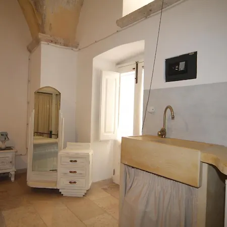 La Corte Azzurra Аллисте